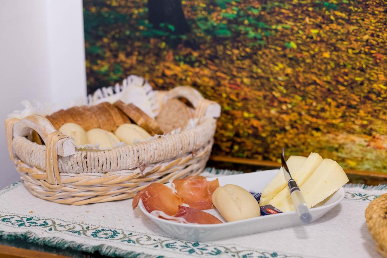 B&B Pescara Airport San Giovanni Teatino Bagian luar foto
